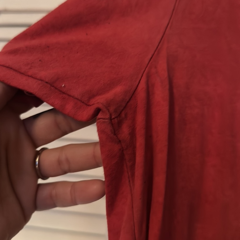 Affliction tee red with black stones - Picture 4 of 10